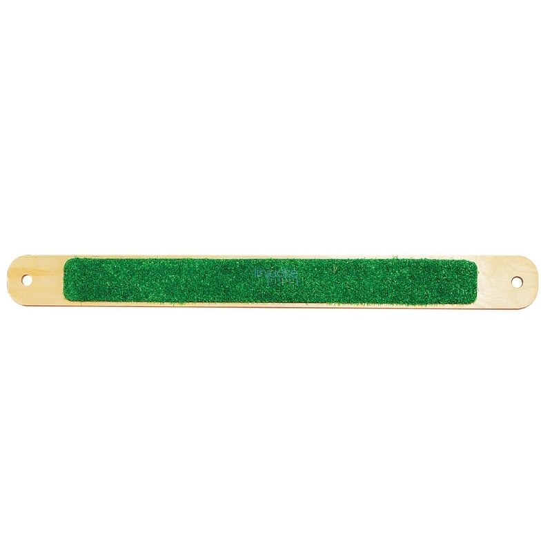 Tiltele su dirbtine žole