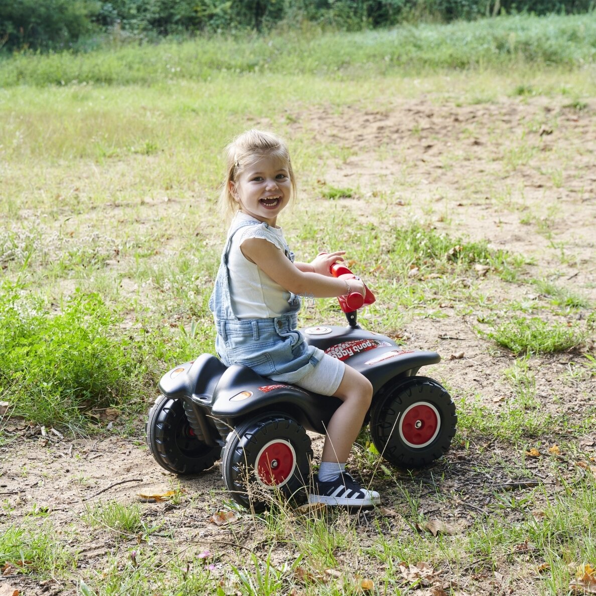 VAIKIŠKAS KETURRATIS  MOTOCIKLAS "BOBBY QUAD RACING RIDER'', 56413 8
