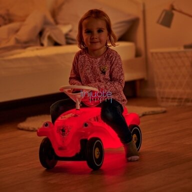 BIG Bobby Car Classic su Klaksonu ir Šviečiantis BIG Bobby Car Classic su Klaksonu ir Šviečiantis