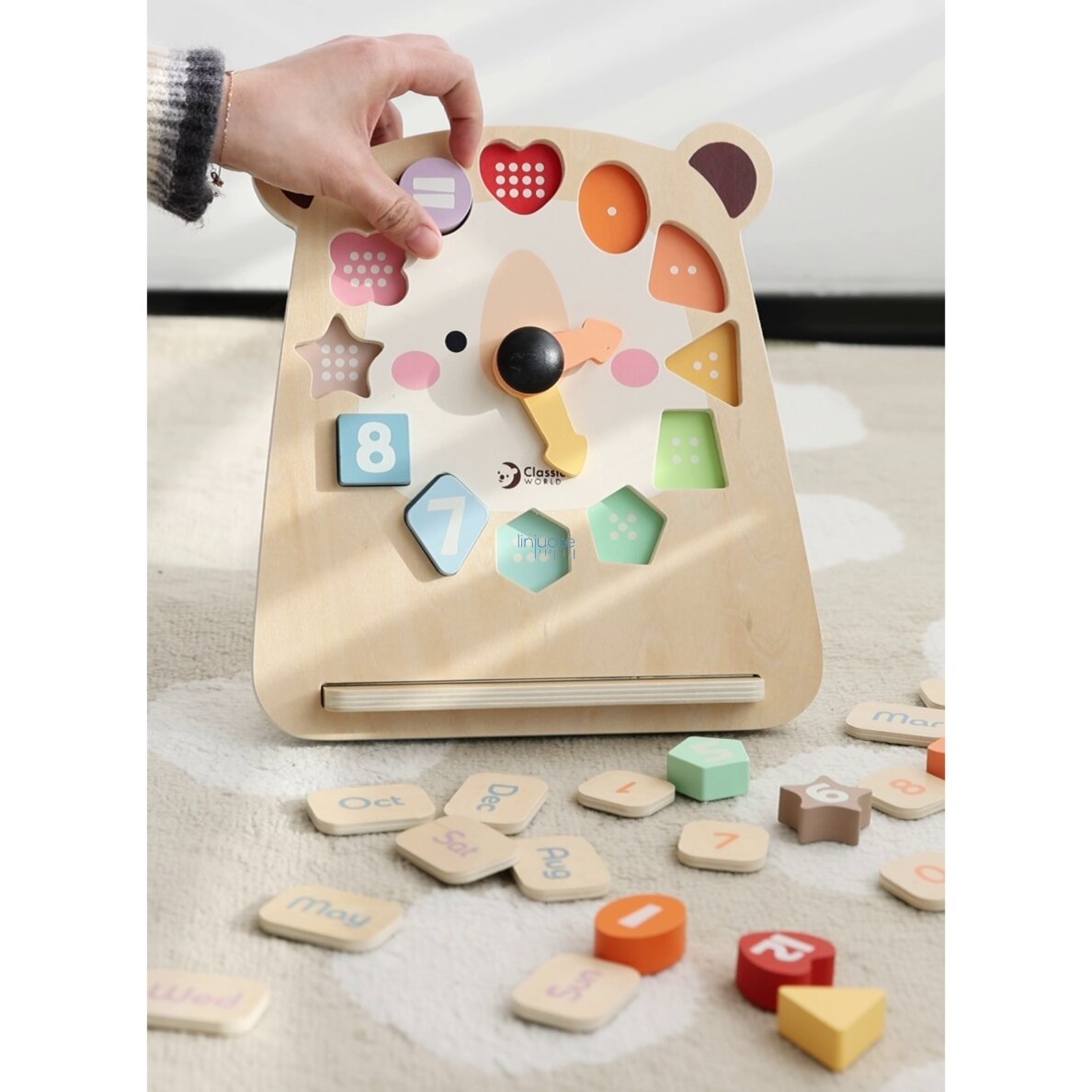 CLASSIC WORLD LAIKRODIS MEŠKIS MONTESSORI EDUKACINIS 3V1 MOKYMASIS LAIKO, SKAIČIAVIMO IR DATŲ, CW20277 2 CLASSIC WORLD LAIKRODIS MEŠKIS MONTESSORI EDUKACINIS 3V1 MOKYMASIS LAIKO, SKAIČIAVIMO IR DATŲ, CW20277 2
