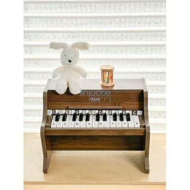 CLASSIC WORLD MEDINIS KLASIKINIS PIANINAS + MOKOMASIS PRATYBŲ SĄSIUVINIS, CW40584 2 CLASSIC WORLD MEDINIS KLASIKINIS PIANINAS + MOKOMASIS PRATYBŲ SĄSIUVINIS, CW40584 2