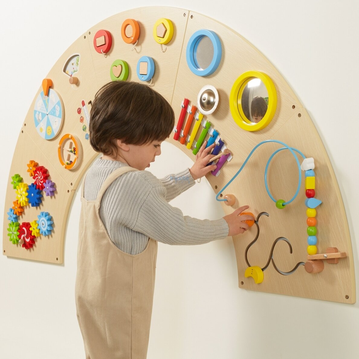 VIGA sieninė manipuliacinė lenta Montessori arka 6 VIGA sieninė manipuliacinė lenta Montessori arka 6