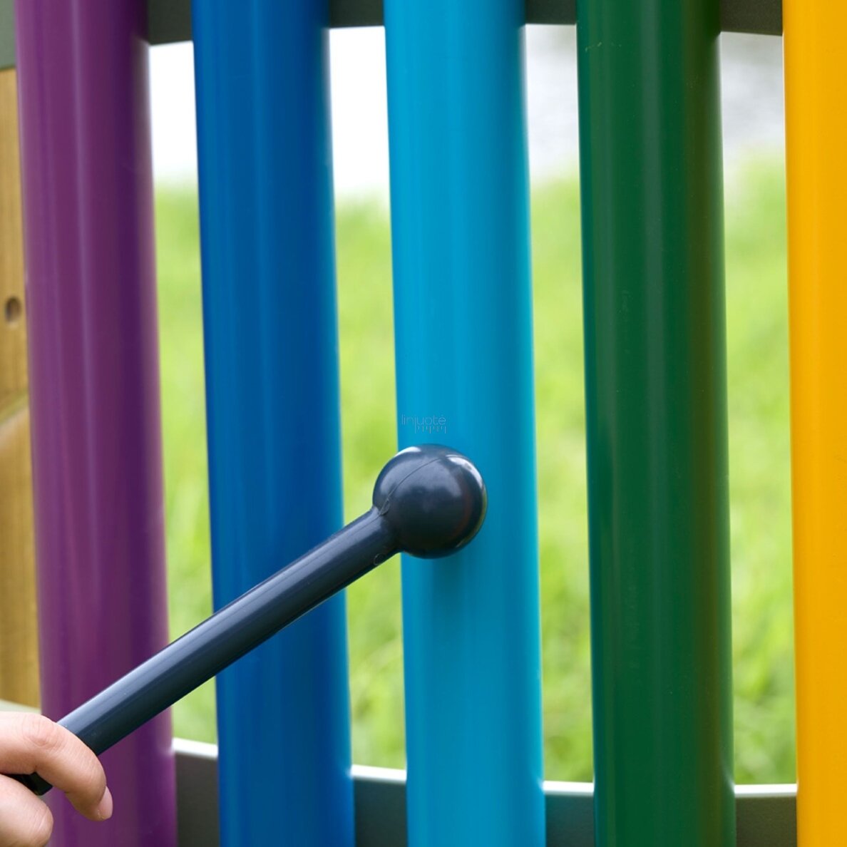 MASTERKIDZ Spalvingi Laisvai Stovintys Ksilofonai 95cm Lauko 2 MASTERKIDZ Spalvingi Laisvai Stovintys Ksilofonai 95cm Lauko 2