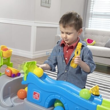 STEP2 Aktyvumo staliukas Kamuoliukų trasa Automobiliai Kulodromas