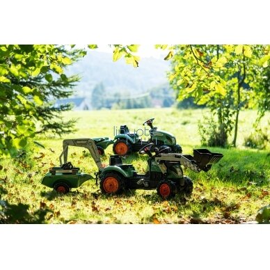 FALK FARM LANDER EKSKAVATORIUS-TRAKTORIUS, 2054N 3 FALK FARM LANDER EKSKAVATORIUS-TRAKTORIUS, 2054N 3