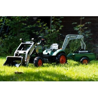 FALK FARM LANDER EKSKAVATORIUS-TRAKTORIUS, 2054N 4 FALK FARM LANDER EKSKAVATORIUS-TRAKTORIUS, 2054N 4