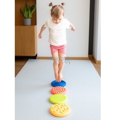 Įvairių faktūrų sensorinių diskų rinkinys, 4 el., dydis 20 cm., TUK615 2 Įvairių faktūrų sensorinių diskų rinkinys, 4 el., dydis 20 cm., TUK615 2
