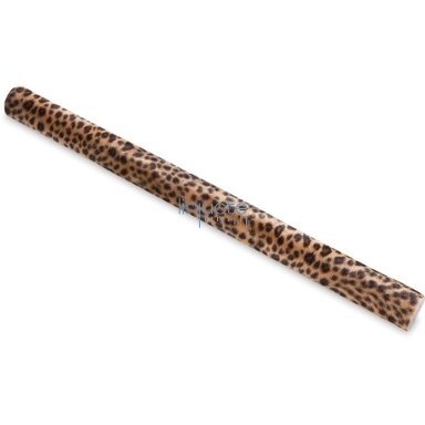 Lipnios pūkuoto popieriaus ritinėliai. Leopardas