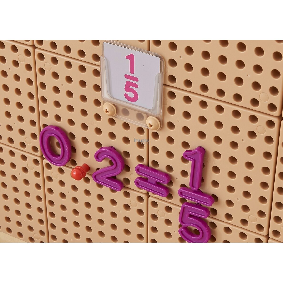 Skaičių ir ženklų rinkinys, sieninėms plokštėms 82 el.,ME30429 4 Skaičių ir ženklų rinkinys, sieninėms plokštėms 82 el.,ME30429 4
