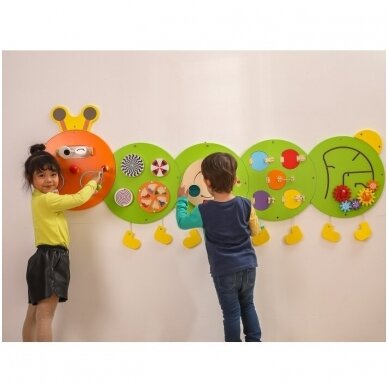 Manipulācijas Montessori tāfele “Kāpurs”, 44557 1 Manipulācijas Montessori tāfele “Kāpurs”, 44557 1