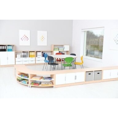 Quadro - 1/8 apskritimo S spintelė ant kojelių, klevas 095660 Quadro - 1/8 apskritimo S spintelė ant kojelių, klevas 095660